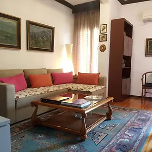 Cosy Penthouse -up To 6 Guests- In The Centre! Selanik